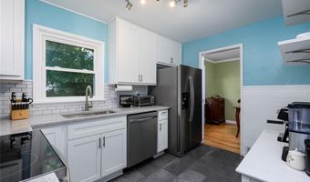 9232 Arrow Dr, Affton, MO 63123