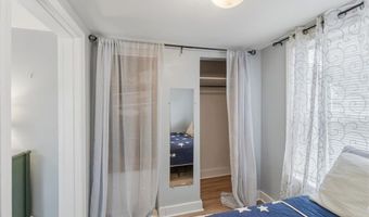 34 Platt St, Bristol, RI 02809