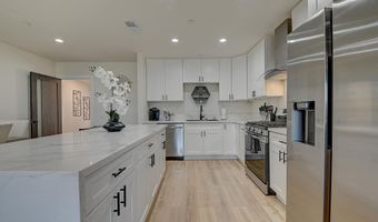 12871 W Osborne St, Arleta, CA 91331