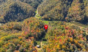 44 Toms Creek Rd, Bakersville, NC 28705