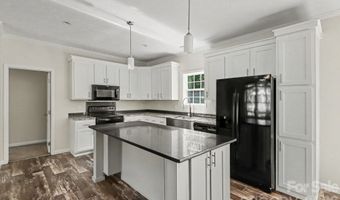 806 New Castle Ct, Albemarle, NC 28001