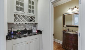 1373 Mountain Lake Dr, Auburn, GA 30011