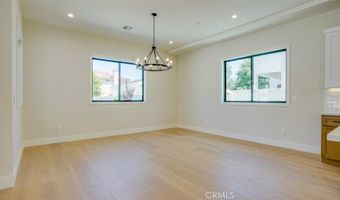 6250 Lindley Ave, Encino, CA 91316