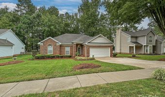 5607 Oak Dr, Charlotte, NC 28216