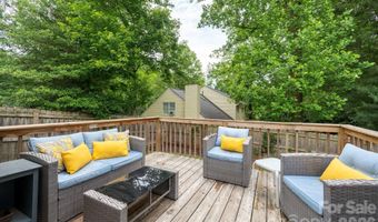 54 Foxberry Dr, Arden, NC 28704
