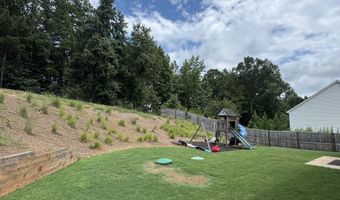 5661 Wooded Vly, Flowery Branch, GA 30542