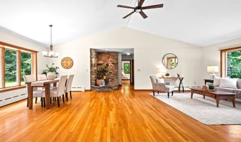 1 Old Milford Rd, Amherst, NH 03031