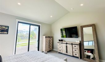 42 Hilgard Peak Ct, Bozeman, MT 59718