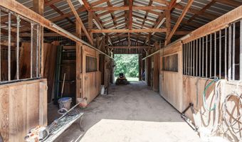 547 Willoughby Rd, Beech Bluff, TN 38313