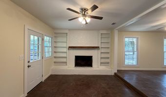 2159 Sunny Lane Rd, Benton, MS 39039