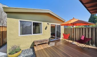 1060 Curtis St, Albany, CA 94706