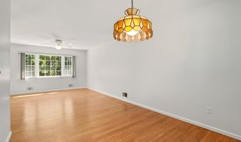 1112 Berkeley Ave, Beachwood, NJ 08722