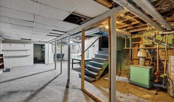 24 Summit Ave, Albany, NY 12209