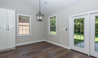 1574 Tsuga Dr, Alcoa, TN 37701