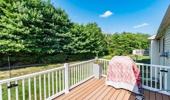 5 Sweet Corn Dr, Cranston, RI 02921