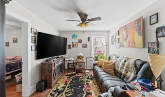 167 Central St, Lincoln, RI 02838