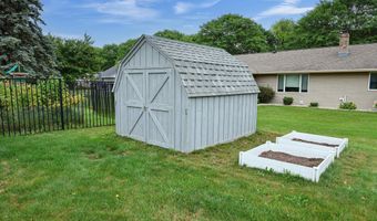1002 S COVENANT Ln, Appleton, WI 54915