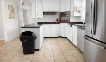 53 Fifteenth St, Bangor, ME 04401