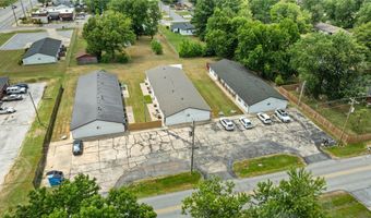1304 1306 1308 SE C St, Bentonville, AR 72712