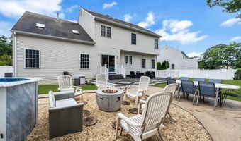 12 Brittany Dr, Bayville, NJ 08721