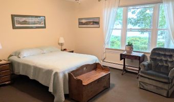 53 Northshore Dr, Burlington, VT 05408