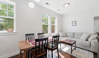 315 G St NE 306, Washington, DC 20002