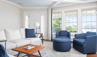 217 Hope St 1, Bristol, RI 02809