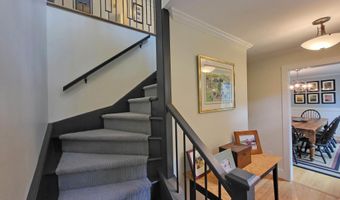 65 Hillwinds North Rd, Brattleboro, VT 05301