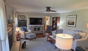 171 Green Mdw, Brattleboro, VT 05301
