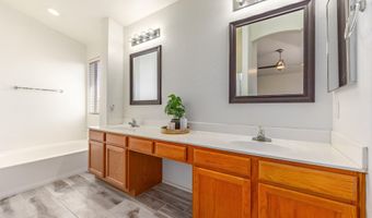 11234 W ALMERIA Rd, Avondale, AZ 85392