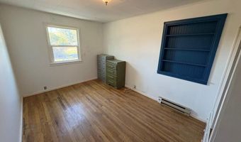 320 S 6th St, Challis, ID 83226