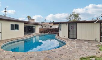 9535 Lakeview Dr, La Mesa, CA 91942