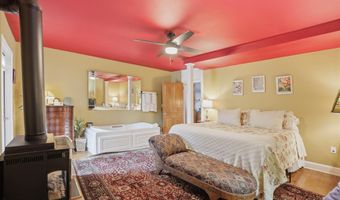 144 W MAIN St, Adamstown, PA 19501