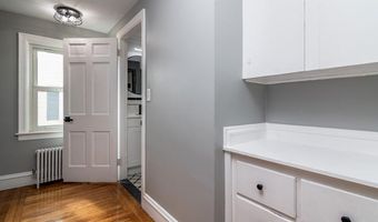 38 Brookside Dr, Cranston, RI 02910