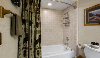 2106 Chaparral Dr, Arnold, CA 95223