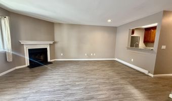 2 A Jeanette St 7, Danbury, CT 06811