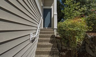 14771 SW BEARD Rd 104, Beaverton, OR 97007