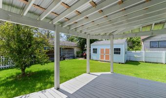 354 Main St, Bay St. Louis, MS 39520