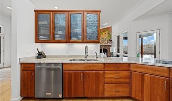 3520 Blue Heron Ct, Ann Arbor, MI 48198