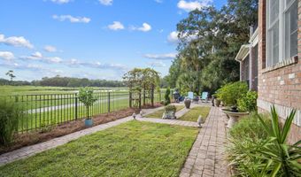 3 Butterfield Ln, Beaufort, SC 29907