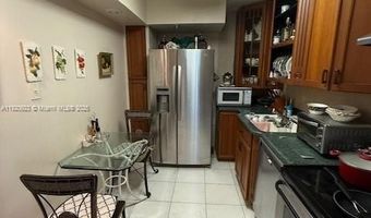 20505 E Country Club Dr 1036, Aventura, FL 33180