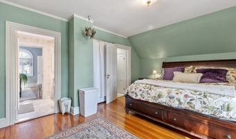 202 Paine St, Bellingham, MA 02019