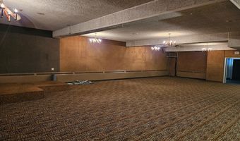 421 S Lincoln St, Aberdeen, SD 57401
