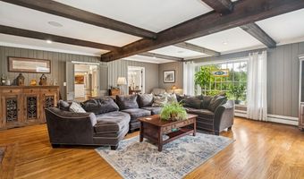 1 Brimstone Hill Rd, Amherst, NH 03031