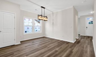 127 Hunter Ridge Dr, Boiling Springs, SC 29316