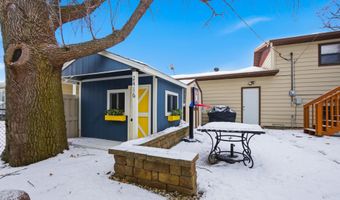 11 Linda Ln, Aberdeen, SD 57401