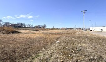 E Dyer Street, Aurora, MO 65605