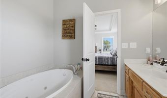 14711 NE State Route E Hwy, Adrian, MO 64720
