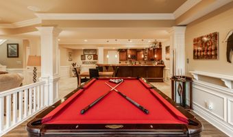 4930 Benthaven Dr E, Bargersville, IN 46106
