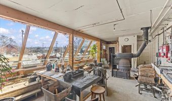 435 N. Main St, Barre, VT 05641
